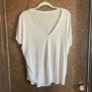 Cream Express V Neck Relaxed Tee M‎